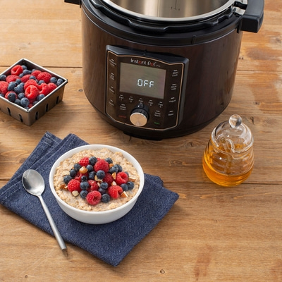 Instant Pot Pro Multikocher Schwarz 7,6L