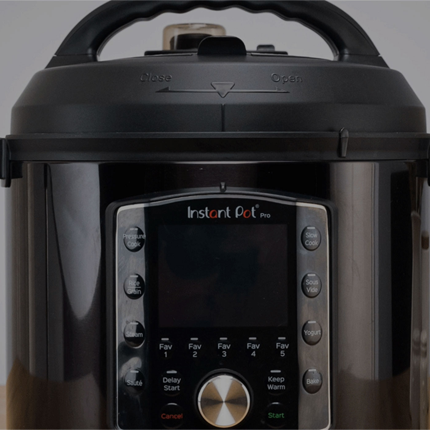 Instant Pot Pro Multikocher Schwarz 7,6L