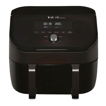 Schwarze Instant Vortex Plus Heißluftfritteuse mit Bedienfeld und Knöpfen für verschiedene Funktionen.
