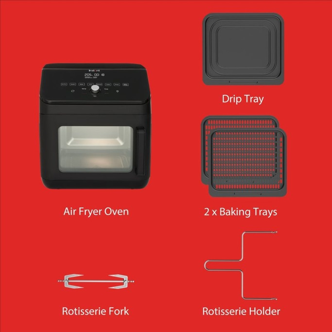 Schwarzer Air Fryer Ofen mit Zubehör: Drip Tray, Backbleche, Rotisserie Fork und Holder.